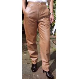womens-leather-trousers-1.png