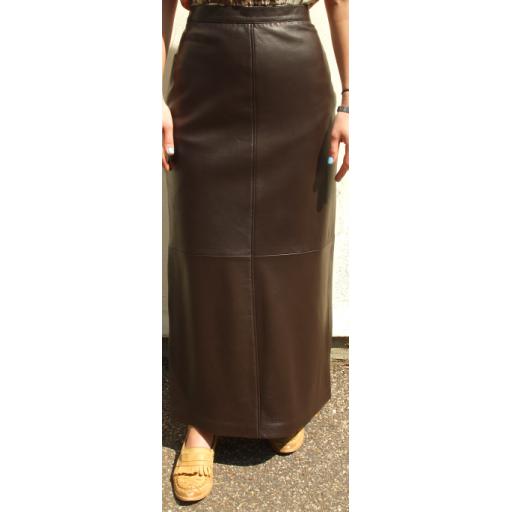 long-leather-skirt.png